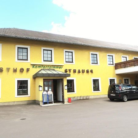 Gasthof Strauss Ансфелден Екстериор снимка